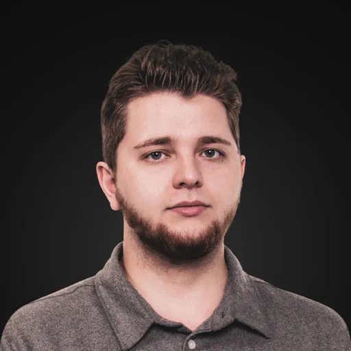 Виталий Савинцев