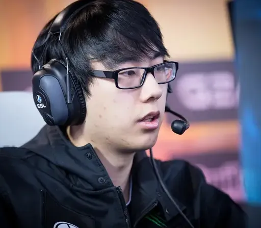 Aui_2000