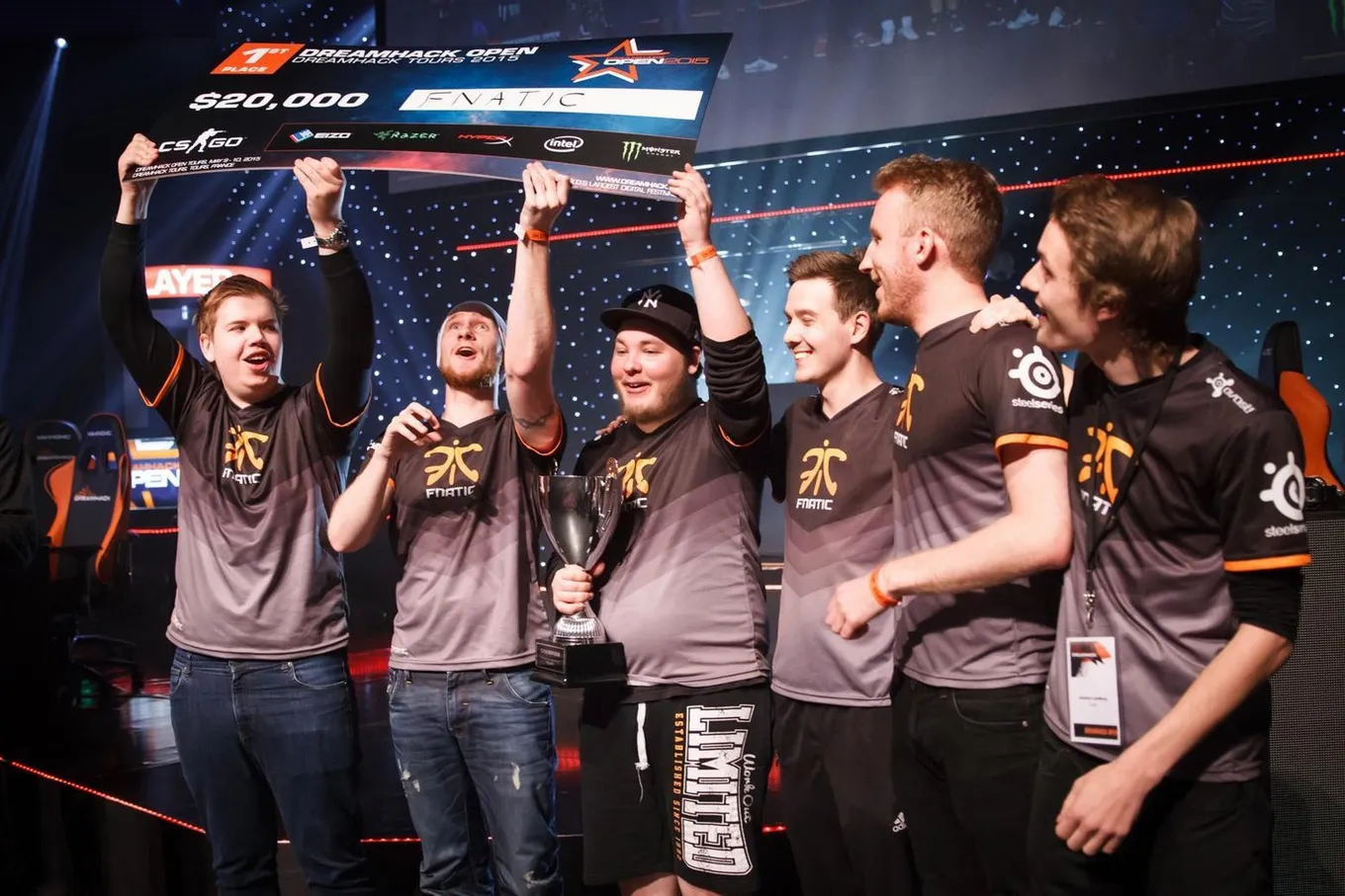 Virtus.pro - Fnatic 05.12.2020 Прогноз и ставки на матч