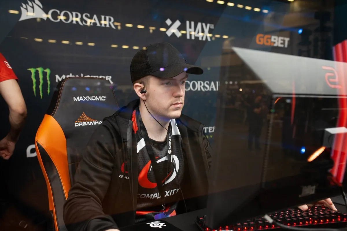 Team Vitality - CompLexity 16.12.2020 Прогноз и ставки на матч