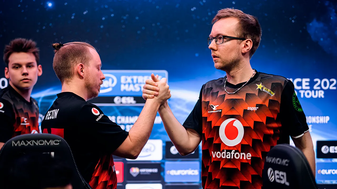 FaZe – mousesports. 06.04.2020. Прогноз и ставки на матч