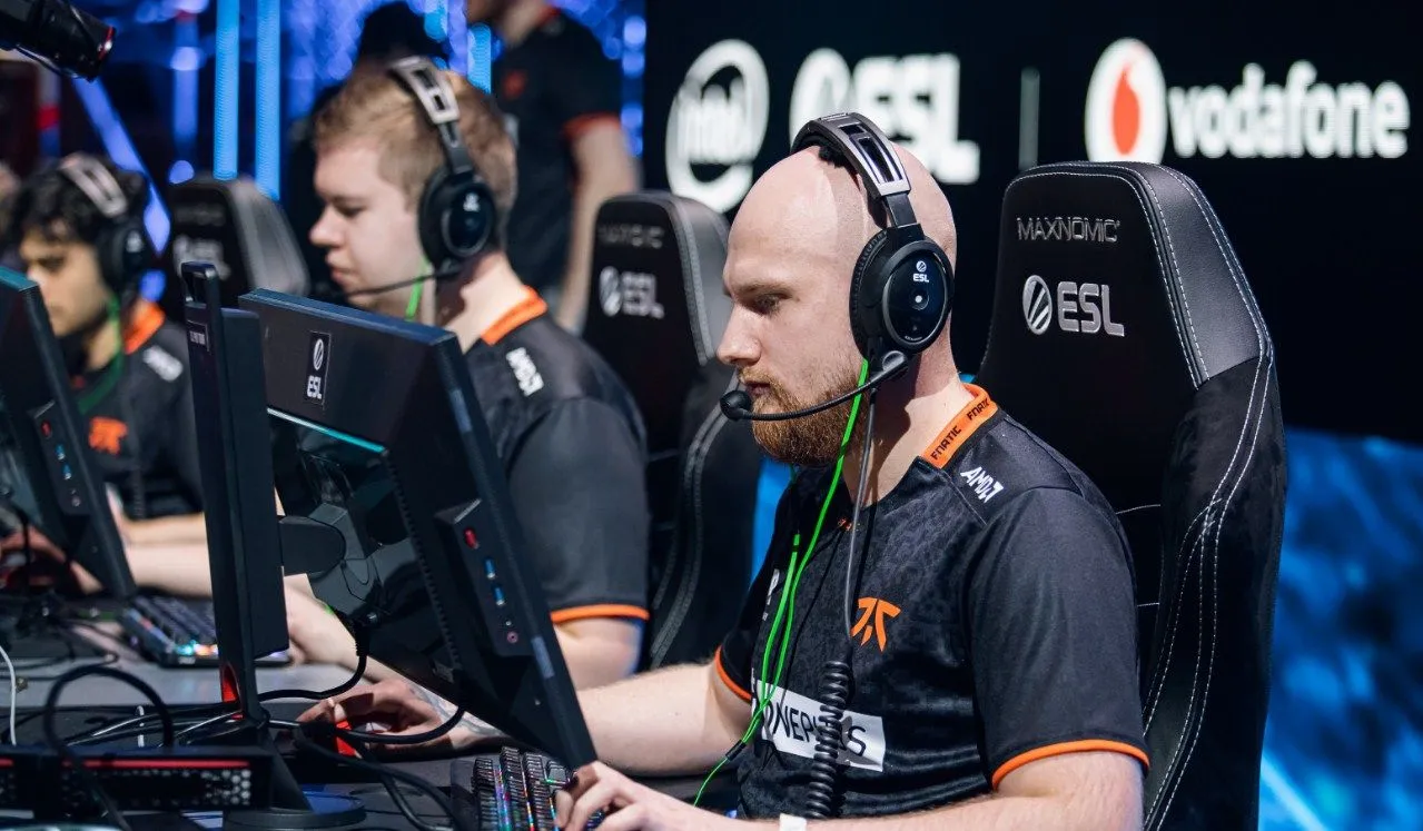 CompLexity - Fnatic. 07.11.2020 Прогноз и ставки на матч