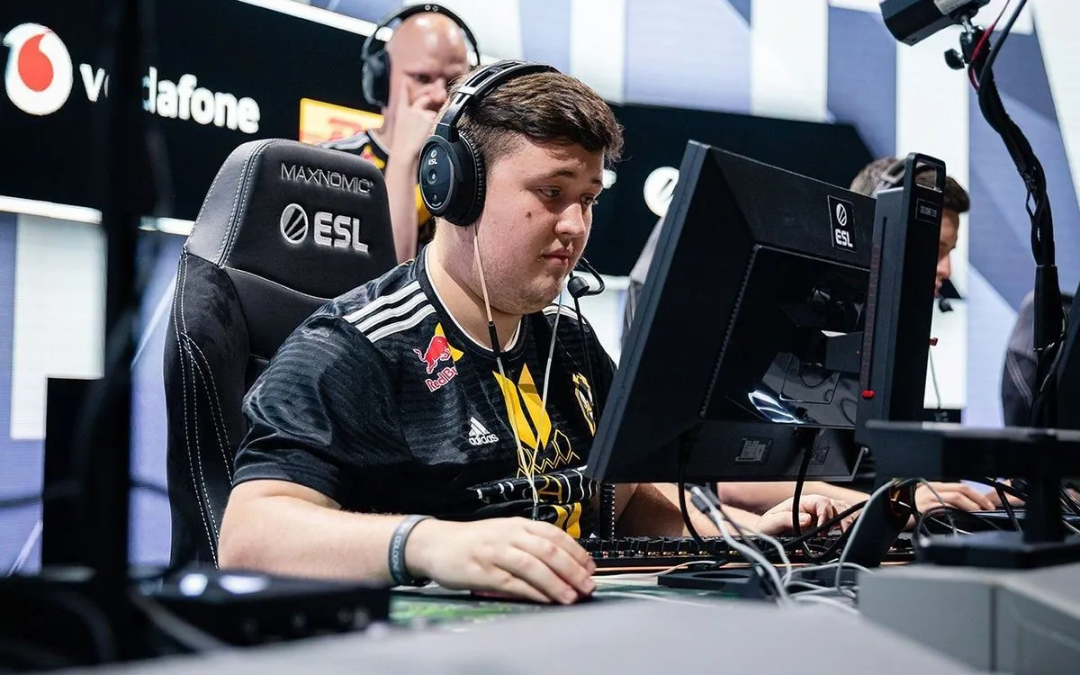 Faze Clan — Team Vitality: 11.07.2021 Прогноз и ставки на матч