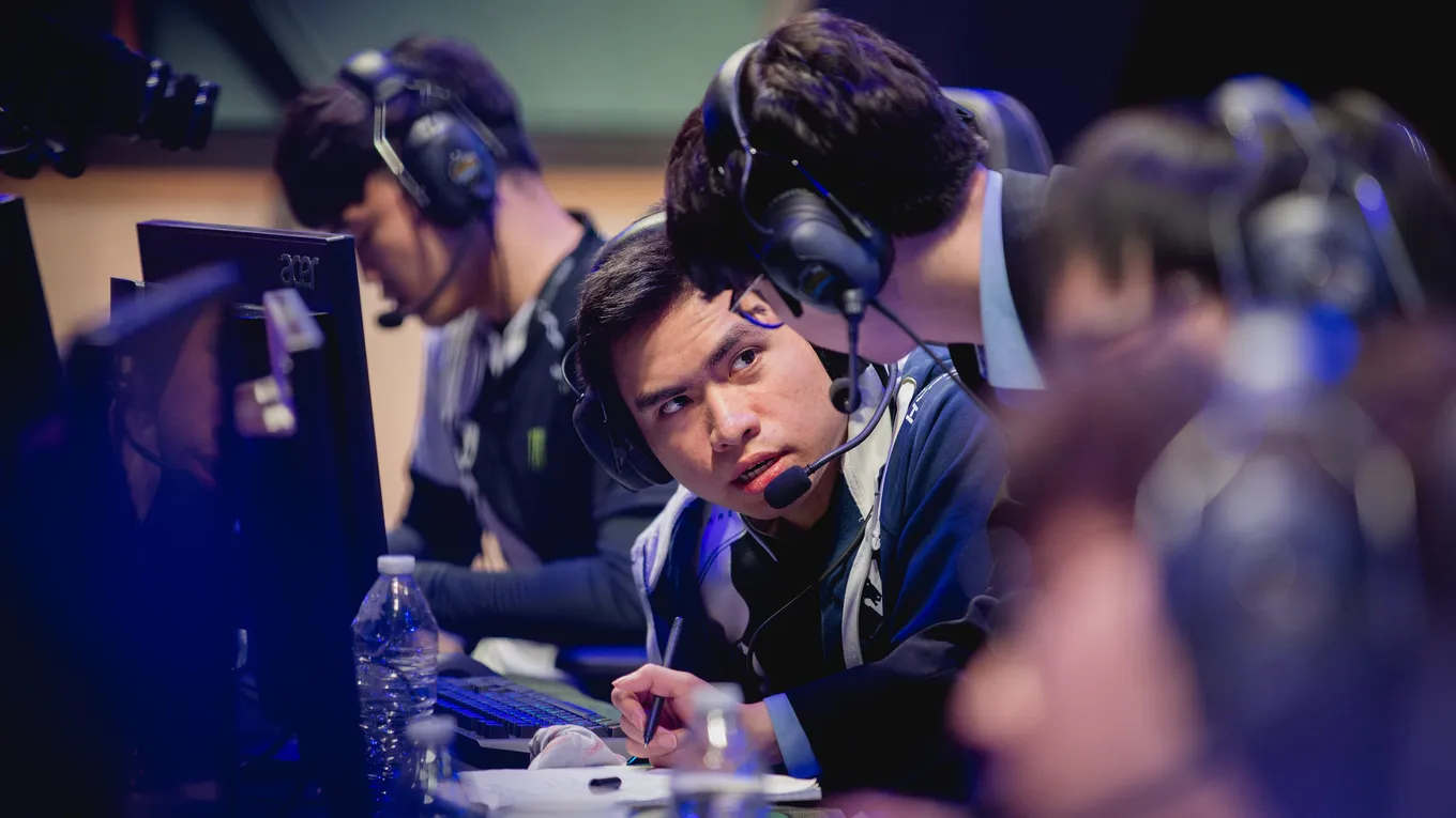 Rogue Warriors — LNG Esports. 25.03.2021. Прогноз и ставки на матч