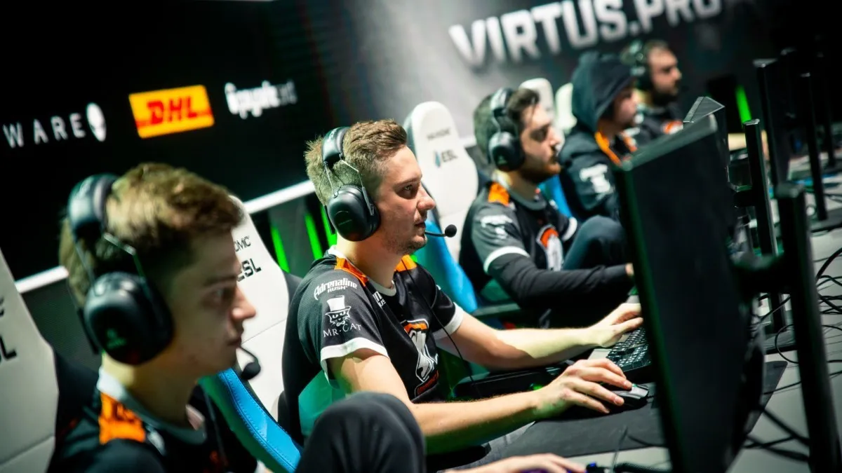 Virtus.pro — Fnatic. 18.08.2019. Прогноз и ставки на матч