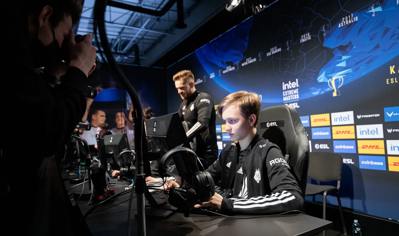 m0NESY против Virtus.pro и NaVi. Анонс плей-офф IEM Katowice 2022