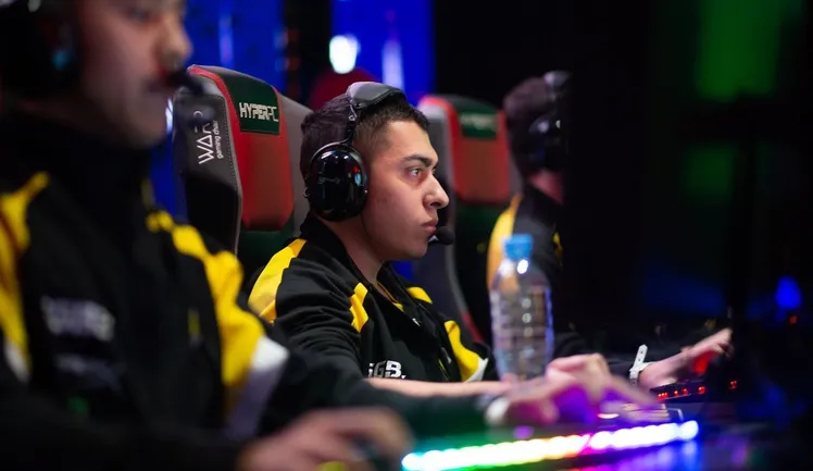 Natus Vincere — Infamous. 16.08.2019. Прогноз и ставки на матч