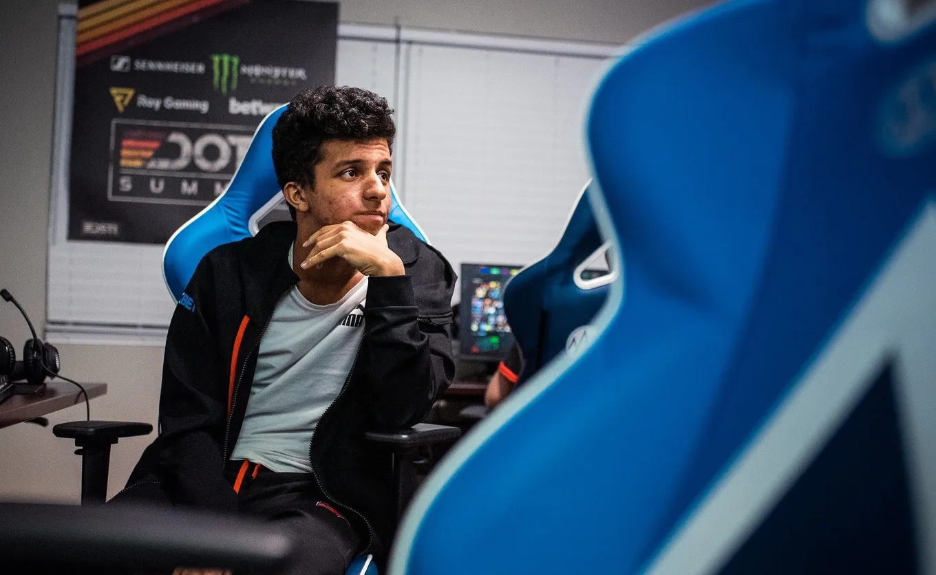 Natus Vincere