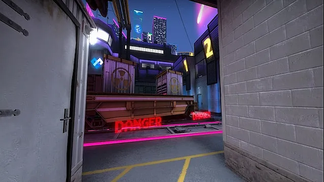Train в стилистике Cyberpunk 2077