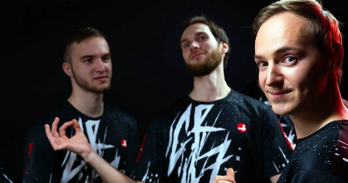 CR4ZY (CS: GO)