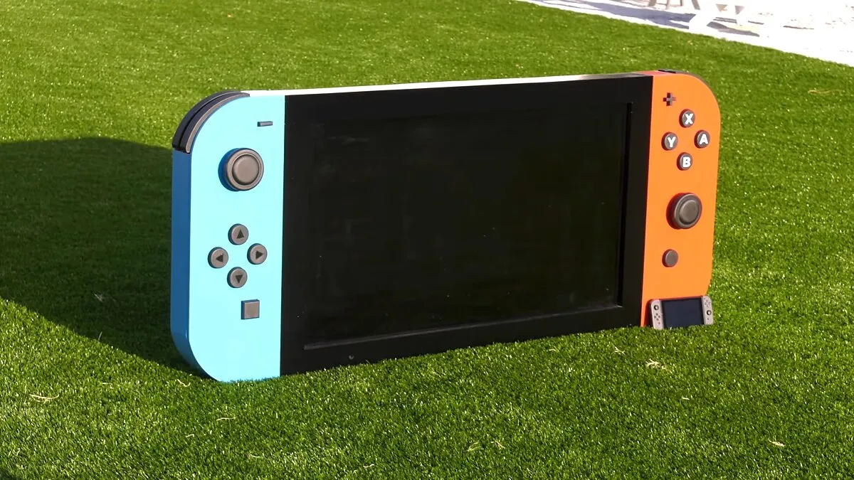 Гигантская Nintendo Switch от Майкла Пика