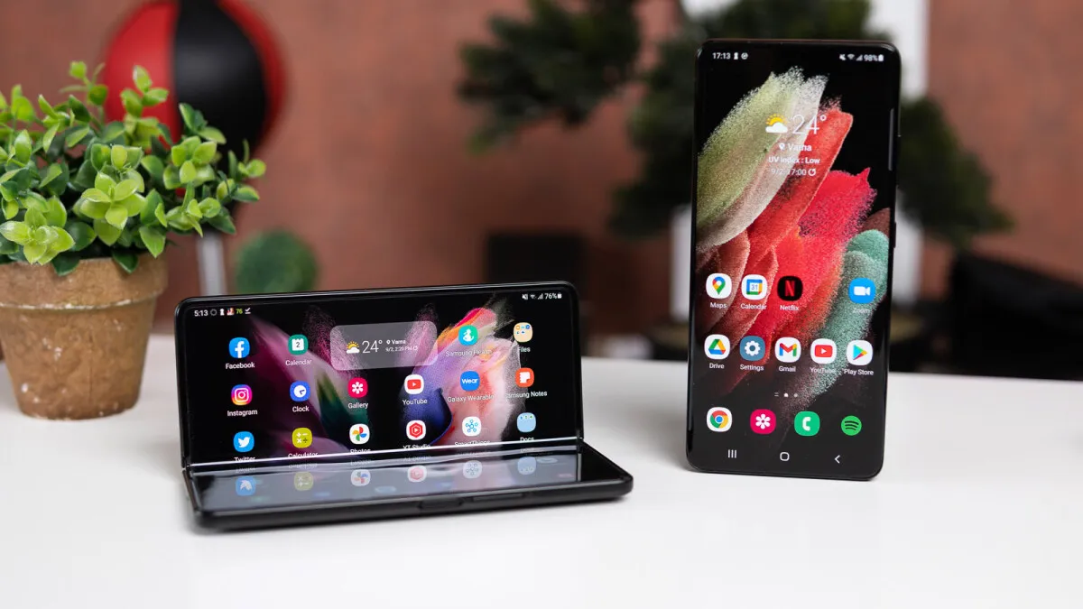 Galaxy Z Fold 4