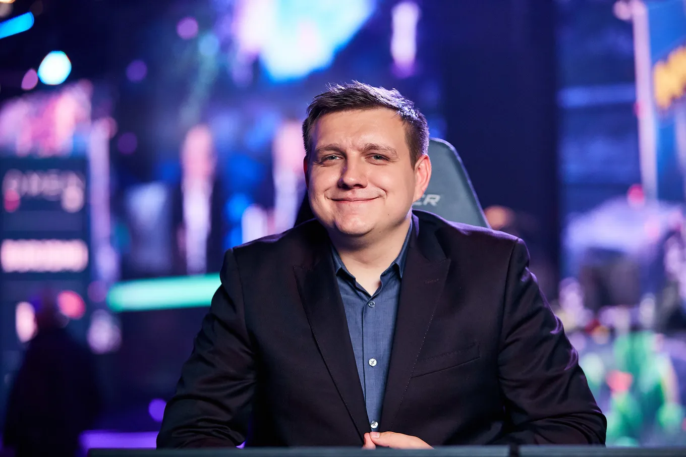 Роман Casper Лепехин