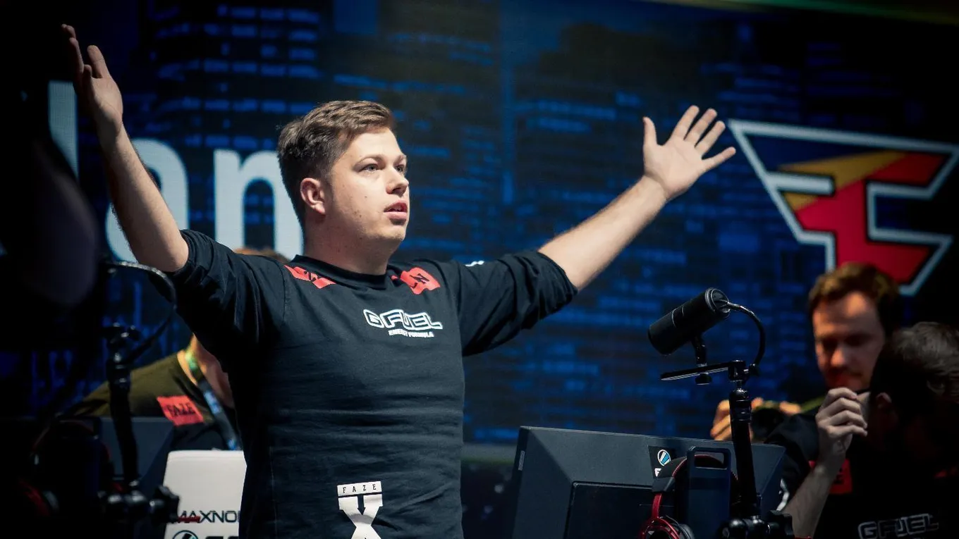 Божественные Faze Clan