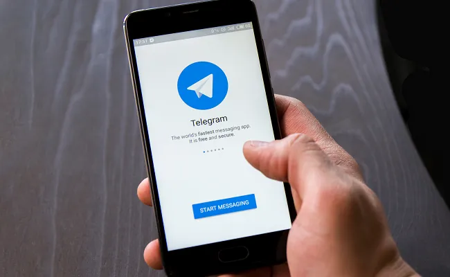 Официальных заявлений об удалении мессенджера Telegram не было, нет никаких предпосылок к этому