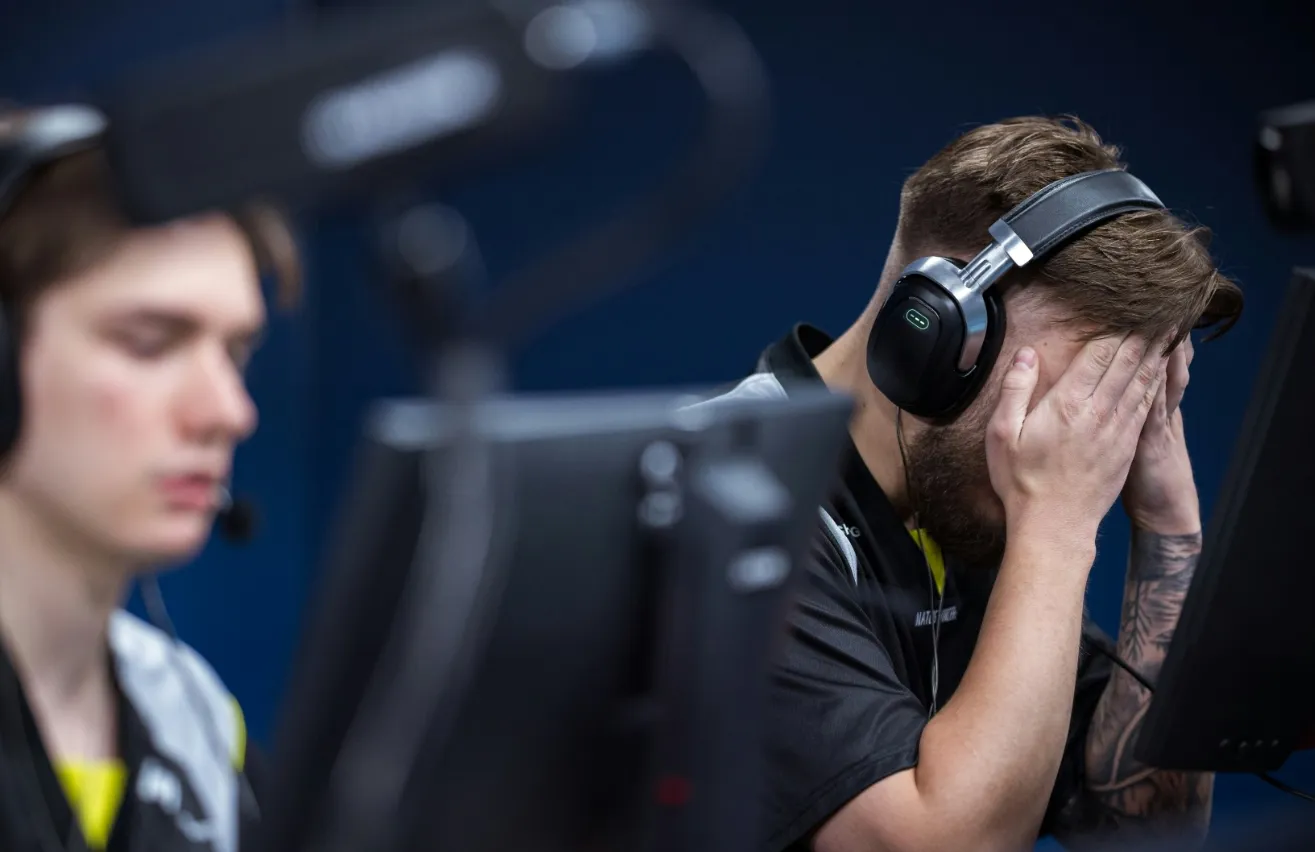 Natus Vincere впервые в сезоне не вышла в плей-офф крупного турнира