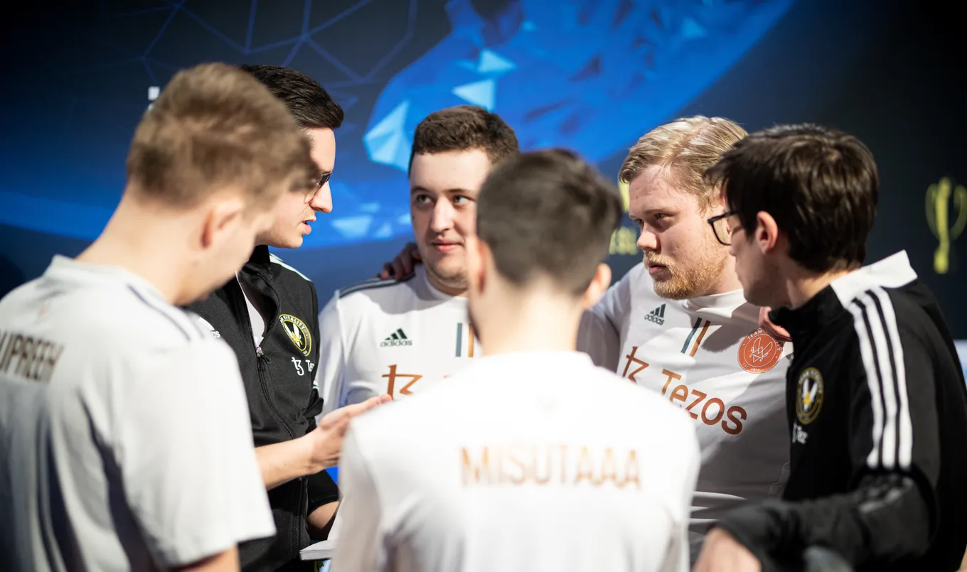Vitality — Dignitas: очень интересное противостояние