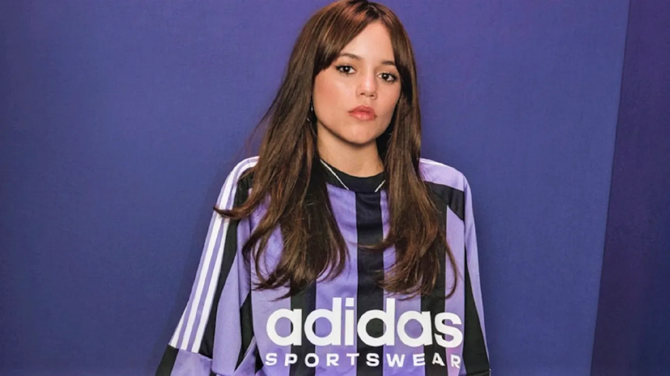 Звезда сериала «Уэнсдей» Дженна Ортега стала амбассадором adidas