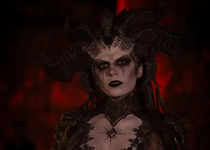 Заявка на лучший косплей года! Cinderys в образе Лилит из Diablo IV