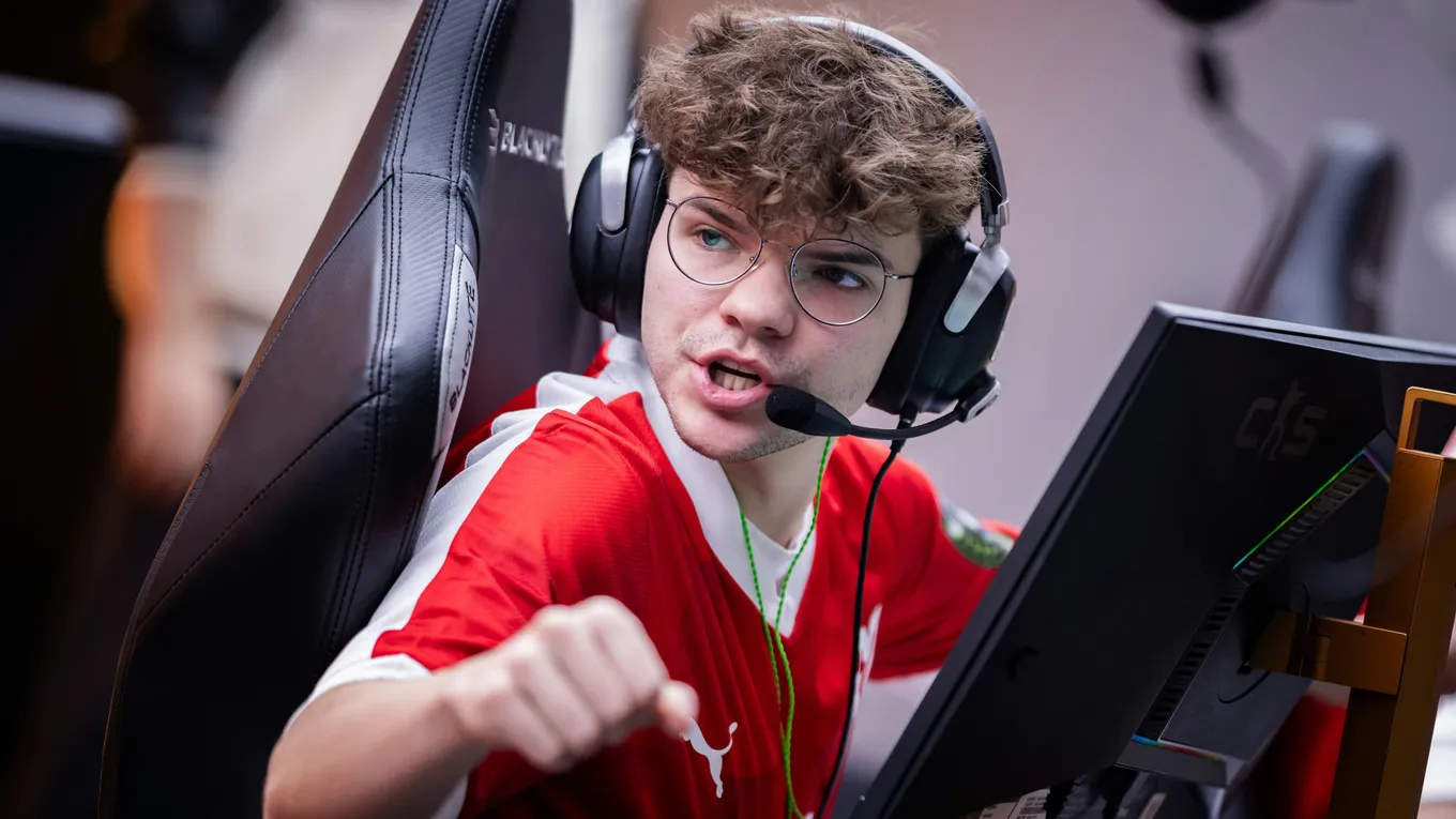 MOUZ – FaZe: «мышки» одержат важную победу