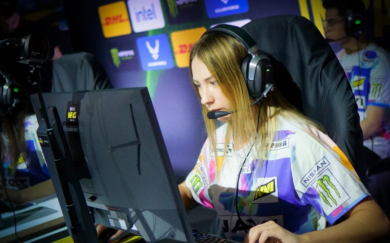 Angelka из команды Na'Vi Javelins