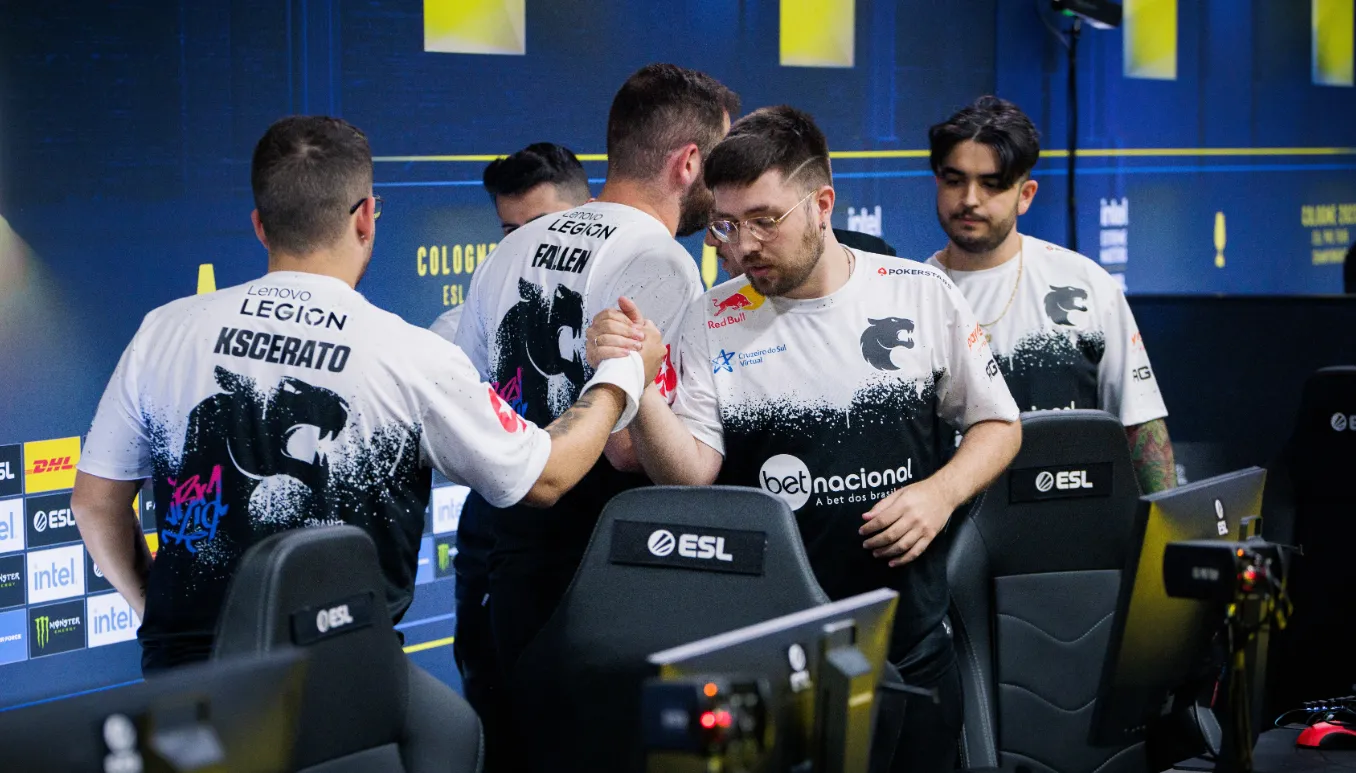 FURIA Esports – Grayhound: победитель матча определится на третьей карте