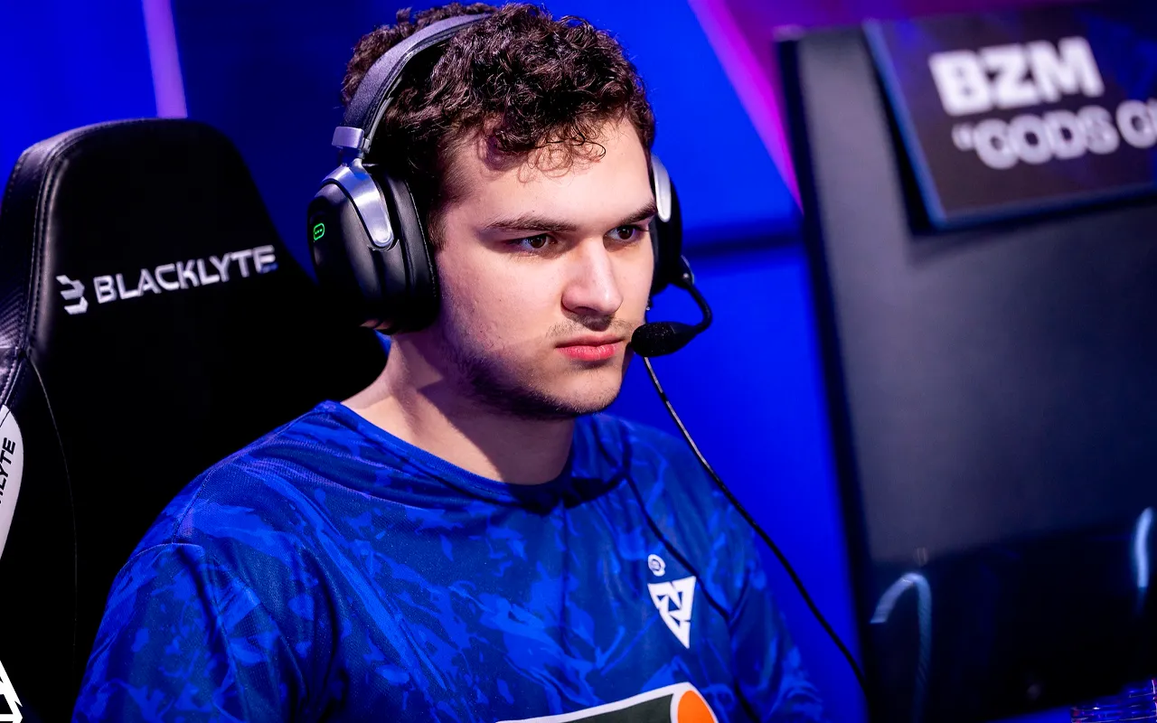 bzm – мидер Tundra Esports. Имеет опыт участия в TI и на крупных международных ивентах