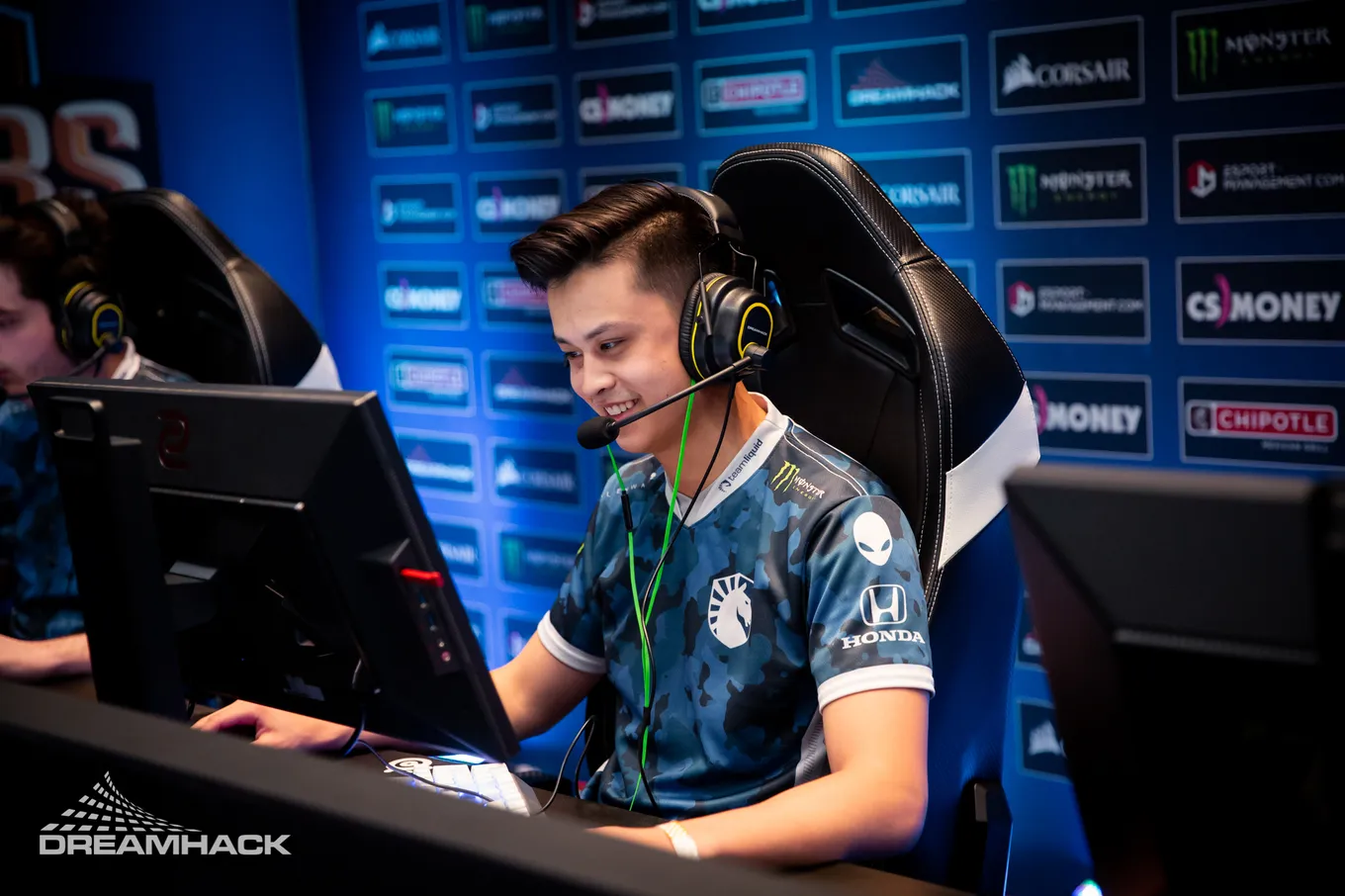 Evil Geniuses — AGO: неважная битва аутсайдеров