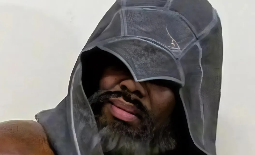 В Assassin's Creed Scarlet темнокожий главный герой должен был вернуться на родину и в качестве ассасина сражаться за справедливость