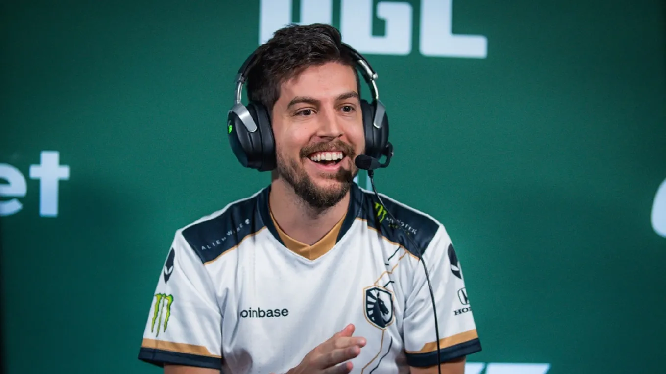 Эрик adreN Хааг
