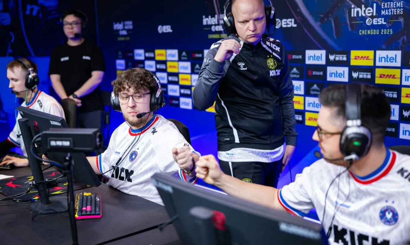 Прогноз на матч MOUZ – Vitality: лучшие команды мира поборются за плей-офф