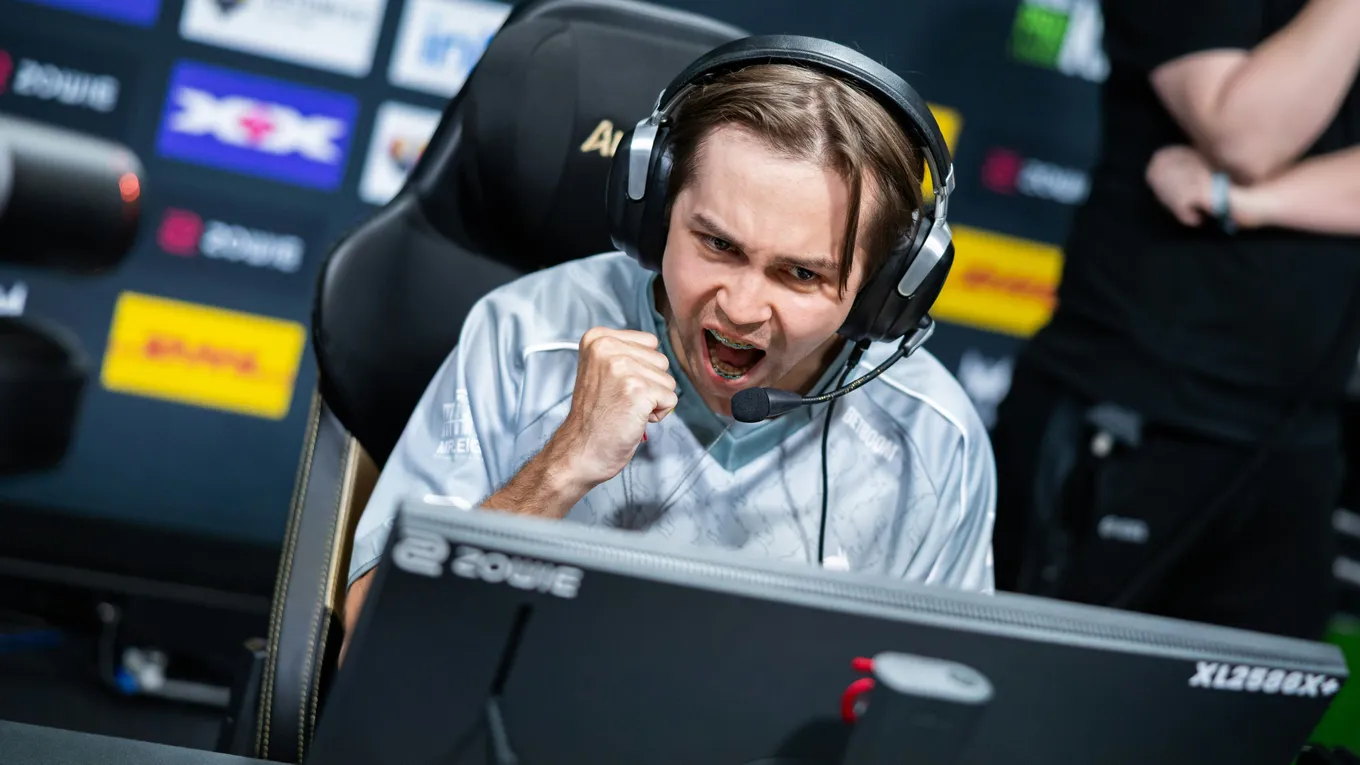 Прогноз на матч Team Falcons – Team Spirit: «драконы» поработали над своей игрой?