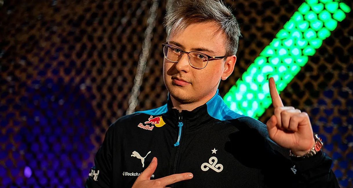 Сергей Ax1Le Рыхторов