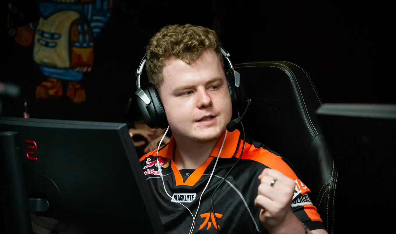 Во время перехода в fnatic его контракт стал самым дорогим в истории клуба.
