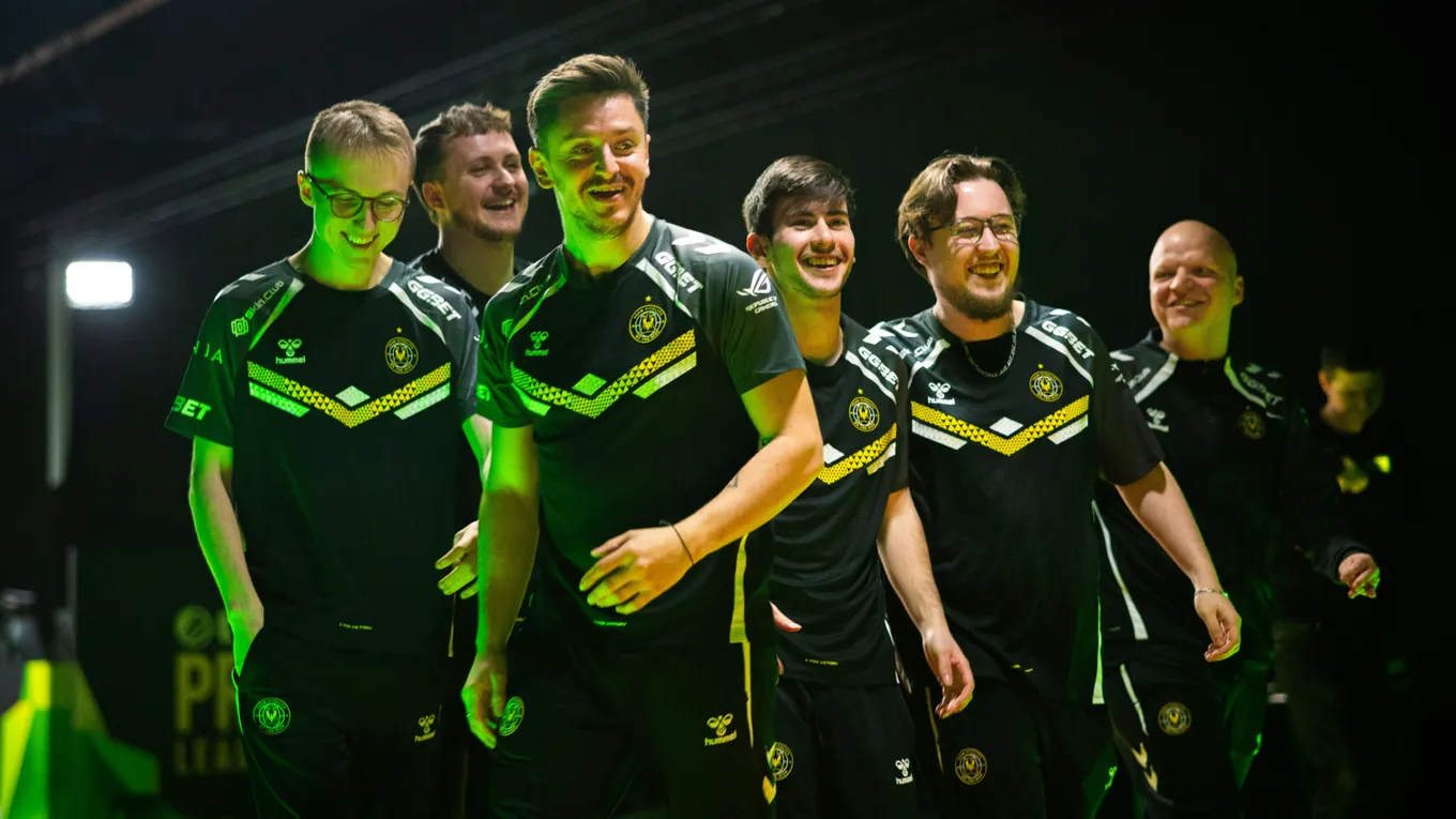Vitality – Astralis прогноз (КФ 1,75) и ставки на матч BLAST Open Spring 2025 19 марта 2025 года