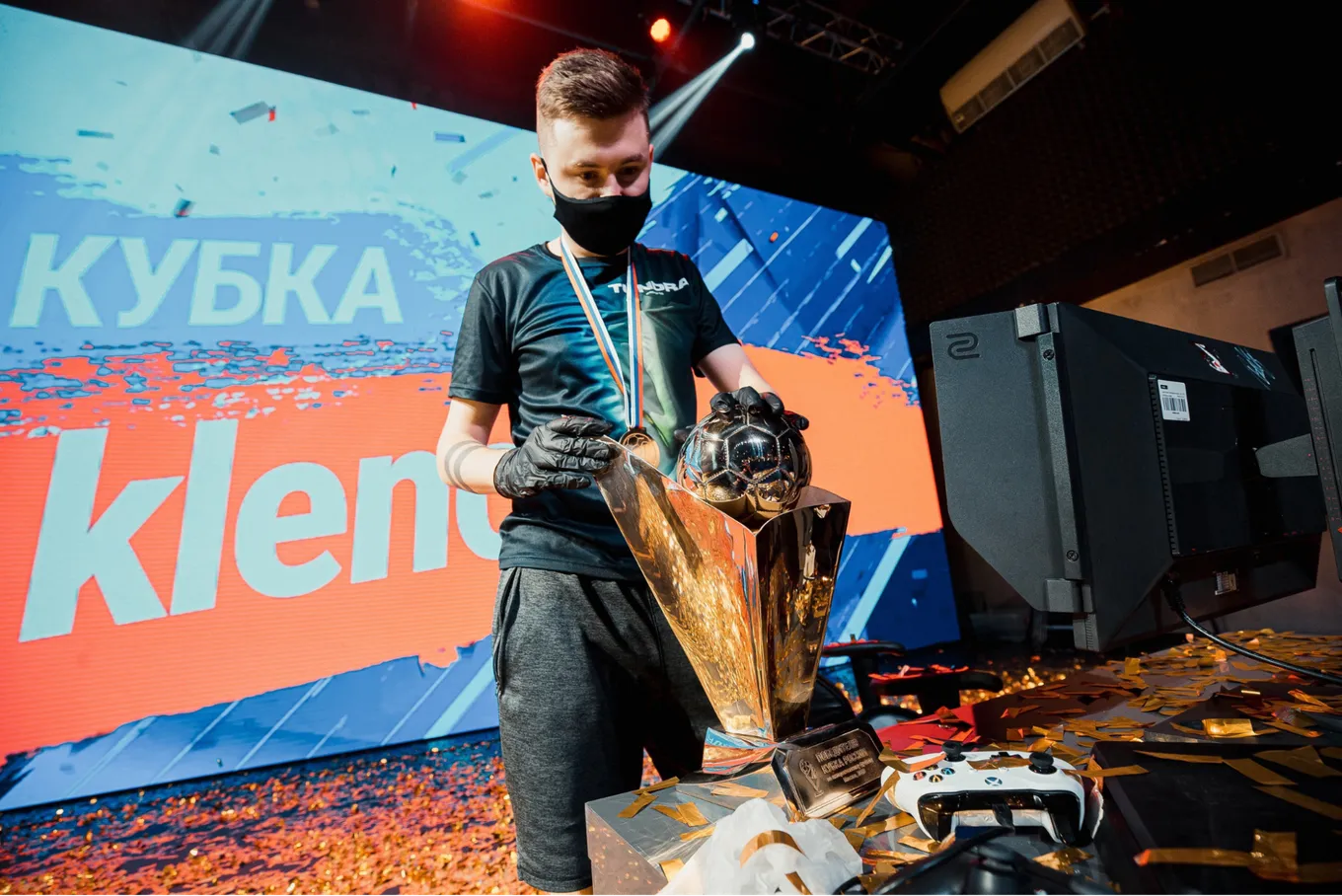 Экс-тиммейт Даниила Медведева в FIFA – Антон Klenoff Клёнов (чемпион России, игрок Tundra)