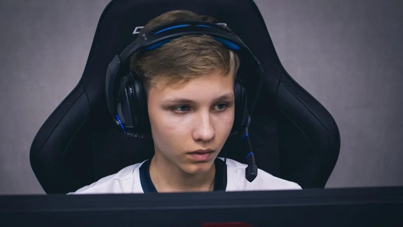 Team Falcons – G2 Esports: m0NESY, пора включаться