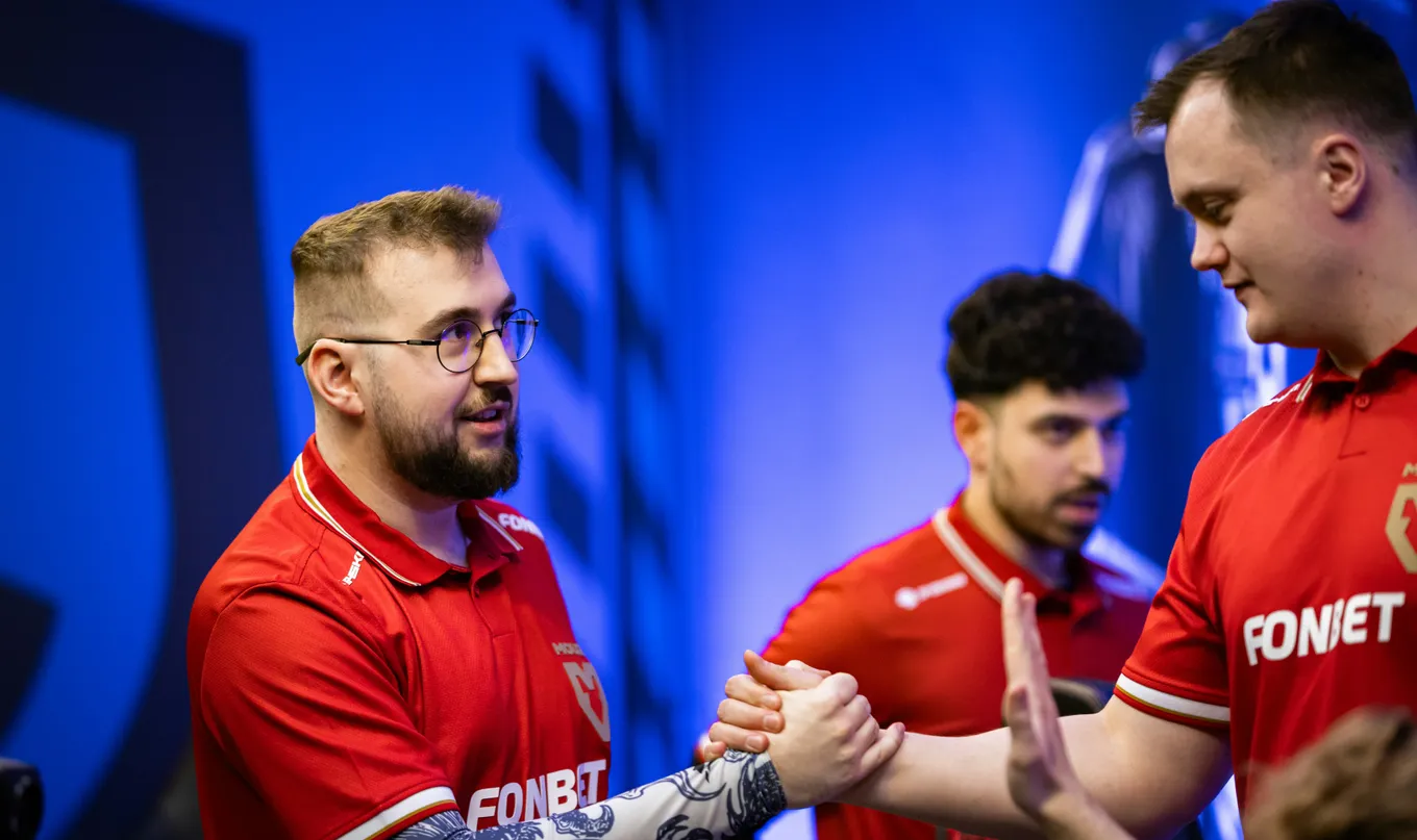 Прогноз на матч NAVI – MOUZ: есть ли хоть какие-то шансы у «рожденных побеждать»?