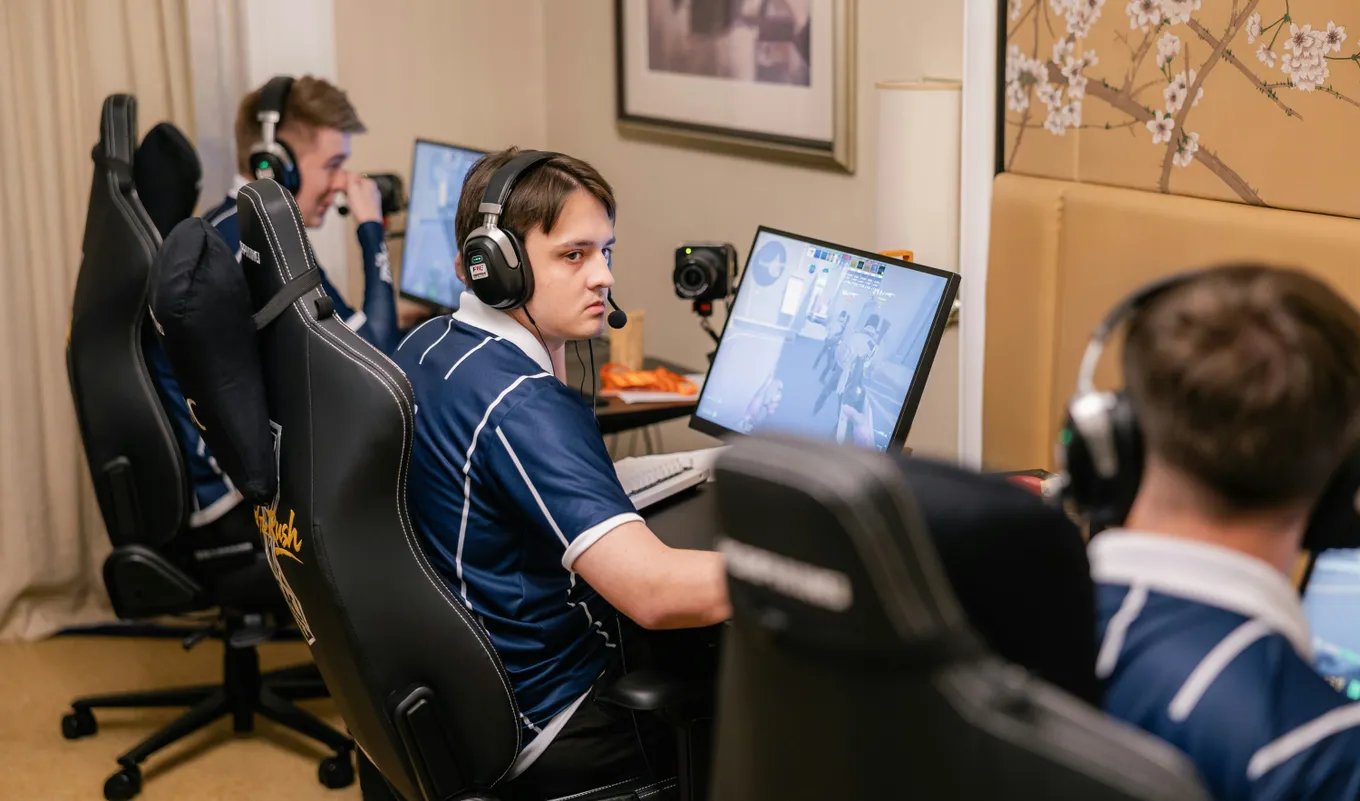 Прогноз на матч Virtus.pro – MIBR: непростая игра для VP