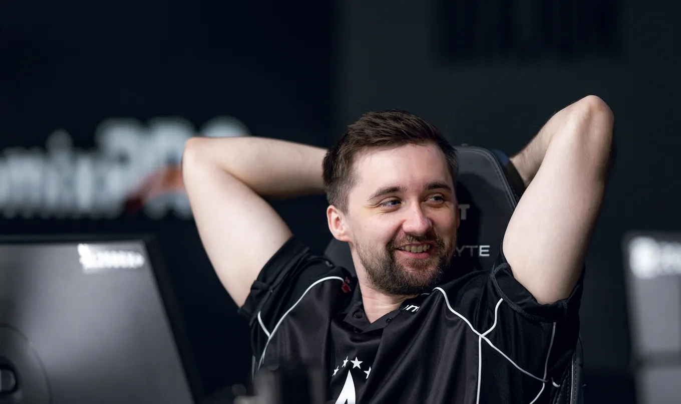 Прогноз на матч Fnatic – Astralis: чем удивят коллективы в дебютной игре сезона?