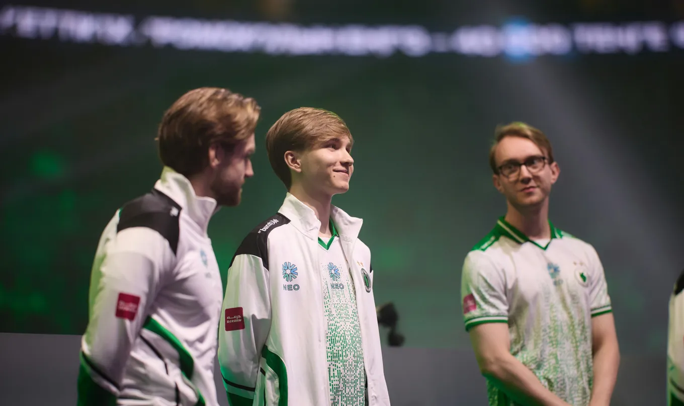 Прогноз на матч Team Spirit – Falcons: «драконы» и «соколы» в битве за долгожданный трофей