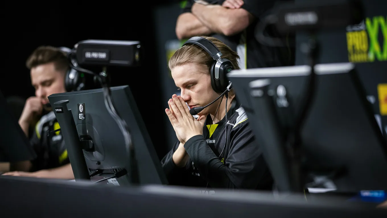 Eternal Fire – Natus Vincere прогноз (КФ 1,90) и ставки на матч BLAST Open Spring 2025 24 марта 2025 года