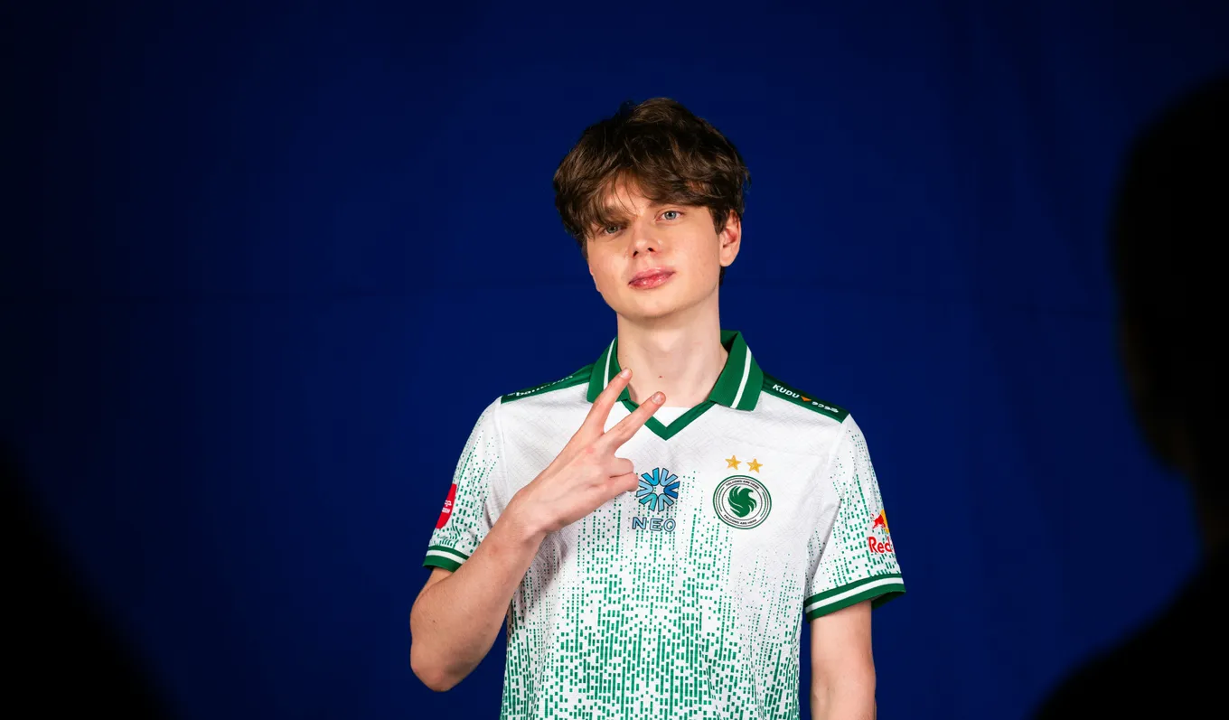 На EWC 2025 Team Falcons заняла 3 место