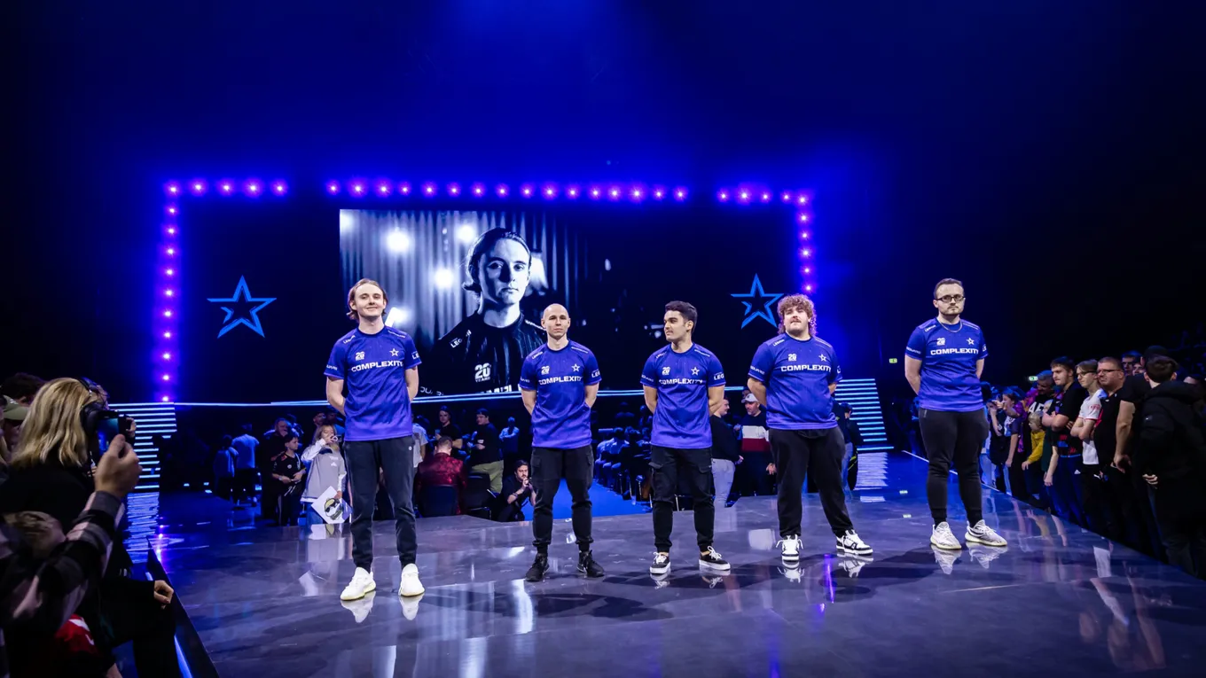 Complexity – FURIA: команда EliGE будет сильнее FalleN и Ко