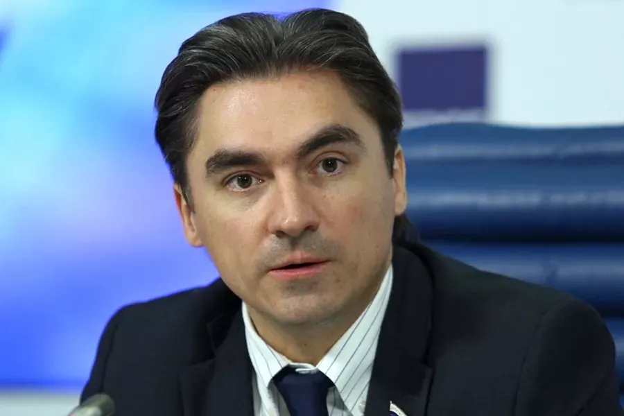 Депутат Андрей Свинцов допустил вероятность признания Telegram экстремистской организацией