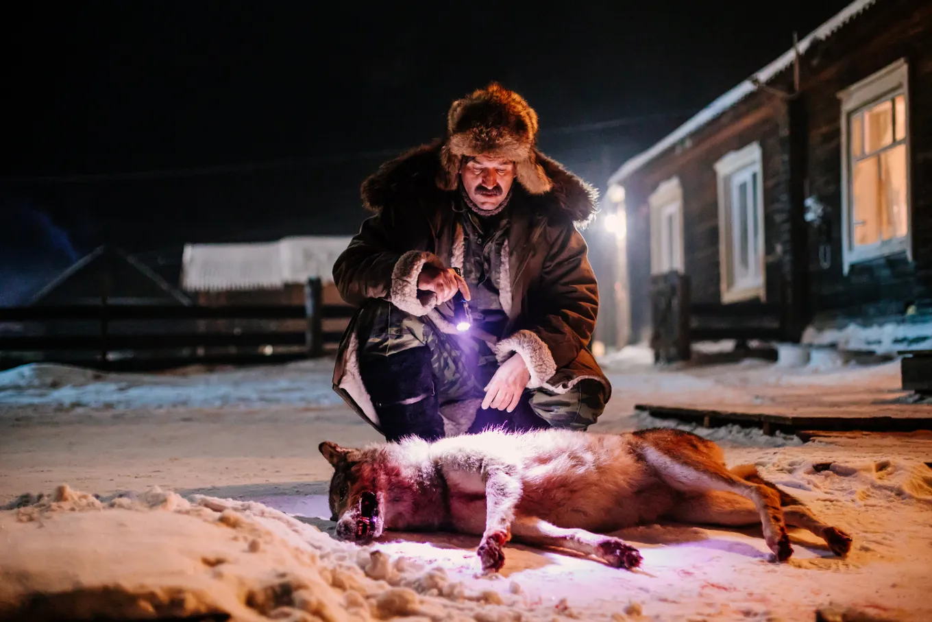 Триллер от режиссера «Чебурашки» выходит в кинотеатрах. Стоит ли смотреть фильм «Бешенство»?