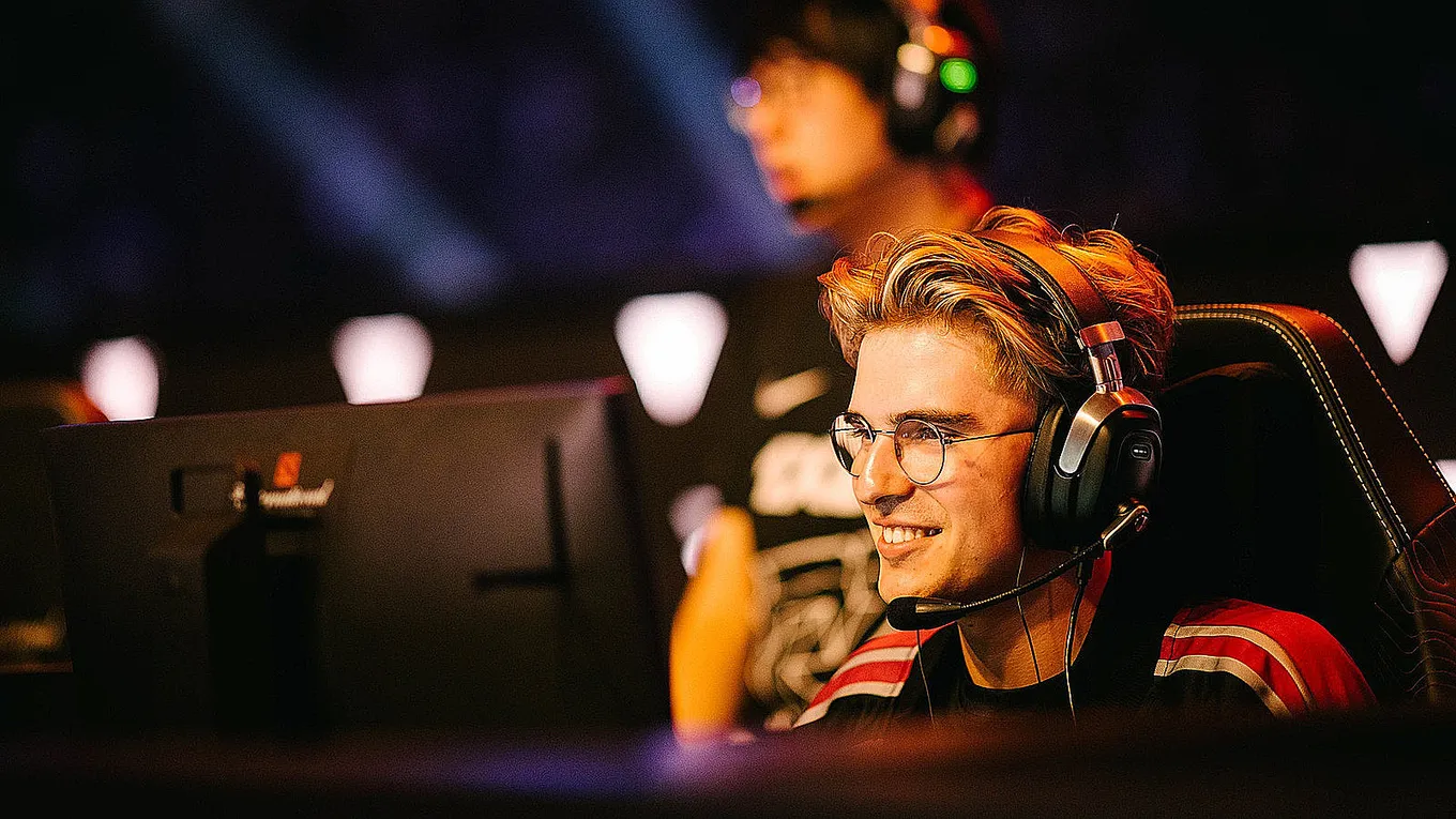 Team Falcons – Nigma Galaxy: Falcons приблизится на шаг к DreamLeague Season 22
