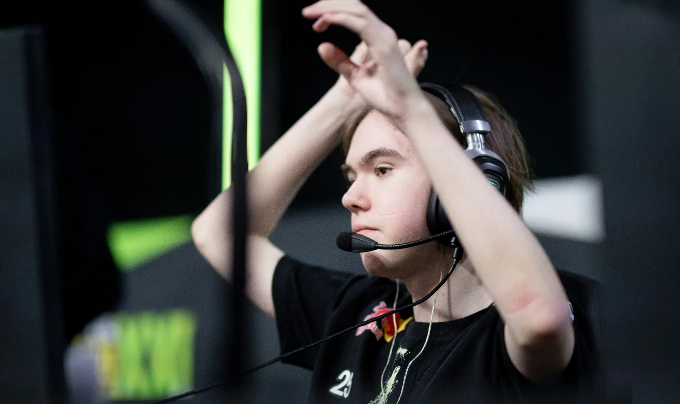 Eternal Fire – Spirit прогноз (КФ 1,87) и ставки на матч ESL Pro League Season 21 13 марта 2025 года