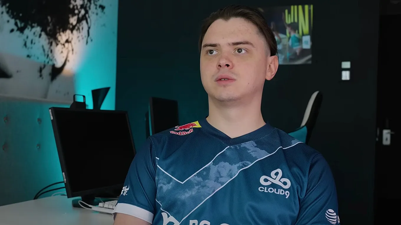 ElectroNic играет в Dota 2
