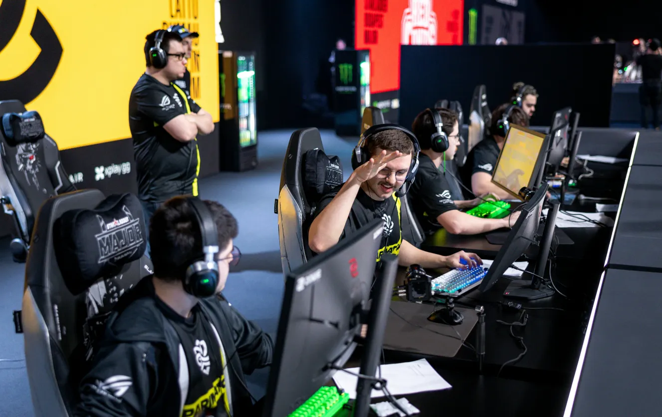 Прогноз на матч B8 – Legacy: равная борьба за выход со счётом «3-1»